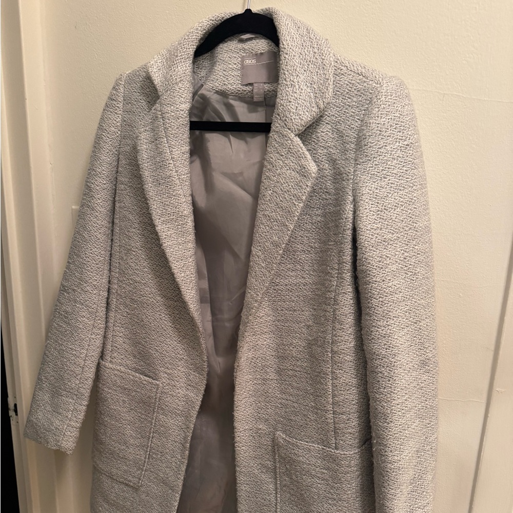 Grey coat